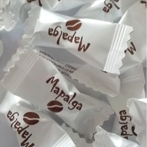 Grão de café revestido com derretimento de chocolate - Mapalga