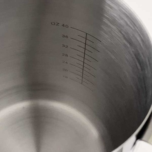 Pichet à lait inox contenance 1,5 litre