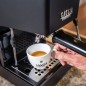 Machine à café espresso CLASSIC E24 THUNDER BLACK GAGGIA RI9481/14 + 1 Kg de café moulu OFFERT Machine à café espresso CLASSIC E24 THUNDER BLACK GAGGIA RI9481/14 + 1 Kg de café moulu OFFERT